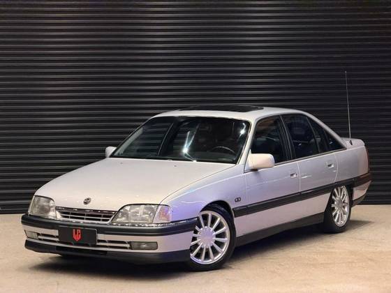 CHEVROLET OMEGA 3.0 MPFI CD 12V GASOLINA 4P MANUAL CHEVROLET OMEGA 3.0 MPFI CD 12V GASOLINA 4P MANUAL